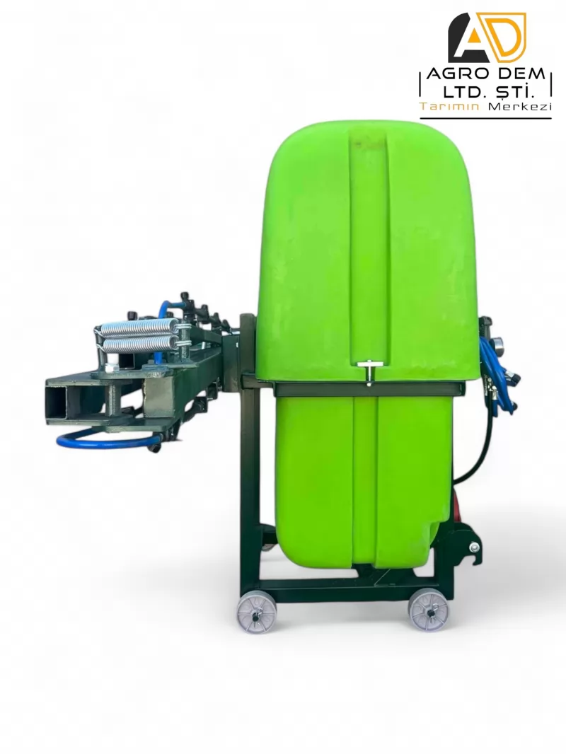 1000 Litre İlaçlama Makinesi - 12 Metre Kanat