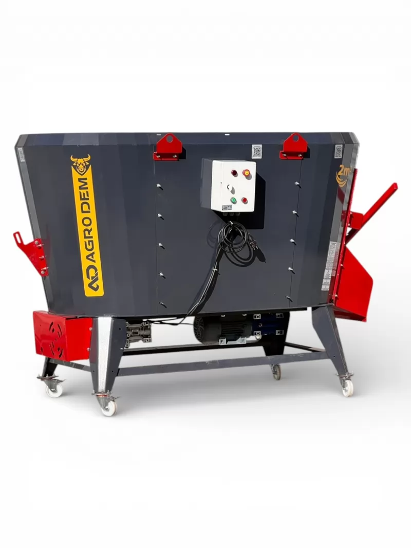 2m³ Yem Karma Makinesi - 220-380 Volt