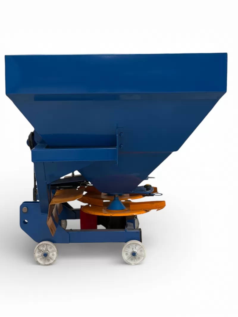 800 Litre Çift Disk Gübre Serpme Makinesi
