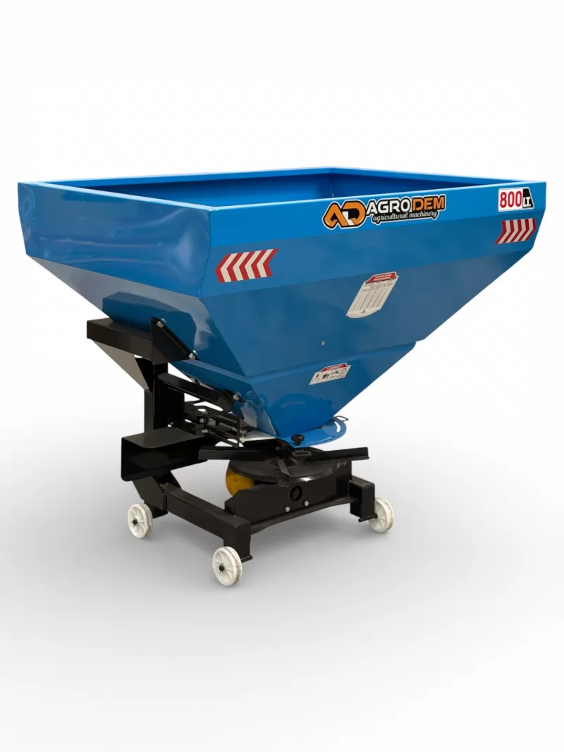 800 Litre Gübre Serpme Makinesi