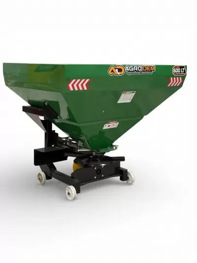 600 Litre Gübre Serpme Makinesi