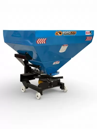 800 Litre Gübre Serpme Makinesi